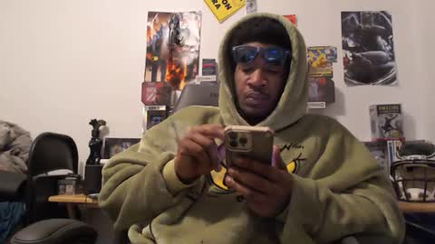 mrsoonicexrated online show from December 4, 5:36 am