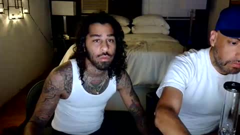 mruser818 online show from March 24, 10:09 am