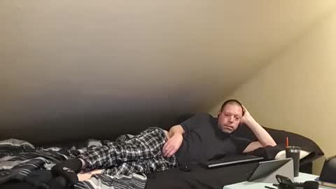 Snapshot of mrxhere chatting on March 8, 8:24 pm mrxhere online show from March 8, 8:24 pm