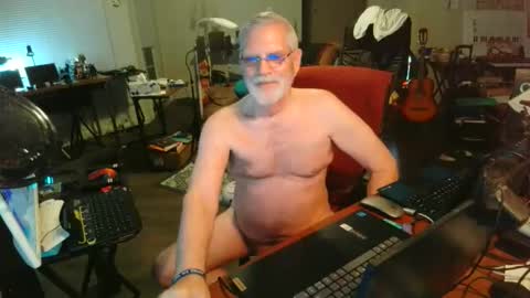 mt2much online show from November 21, 5:17 am