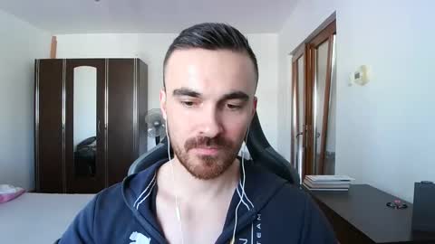 Victor online show from February 2, 12:35 pm