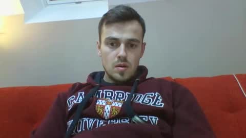 Snapshot of mulerkeeee chatting on December 3, 8:06 pm mulerkeeee online show from December 3, 8:06 pm