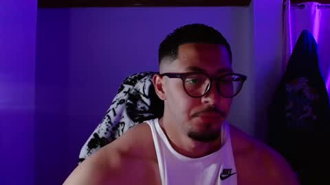 David Big online show from January 15, 2:04 am