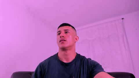 Muscle Man online show from March 10, 2:01 pm