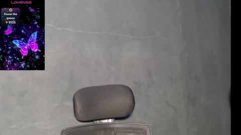 musclegod23 online show from December 15, 4:18 am