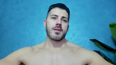 muscularmaster onlyfans online show from December 30, 10:23 pm