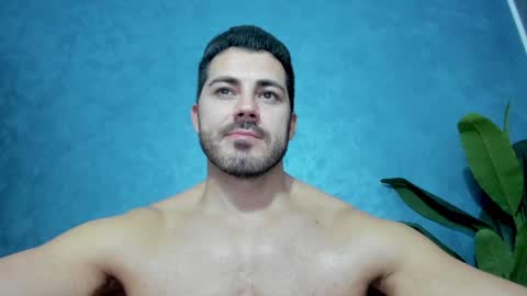 muscularmaster onlyfans online show from January 14, 10:02 pm