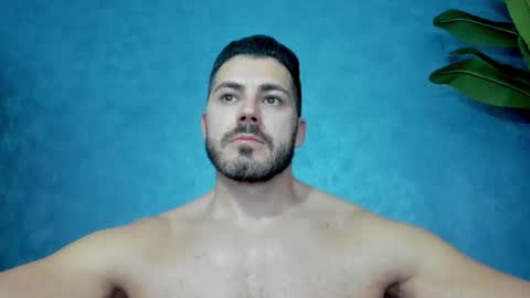 muscularmaster onlyfans online show from October 17, 8:57 pm