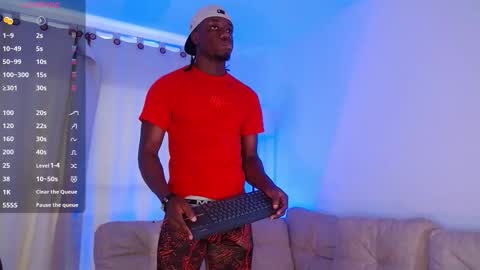 Mylo Wallace  online show from February 11, 1:27 pm