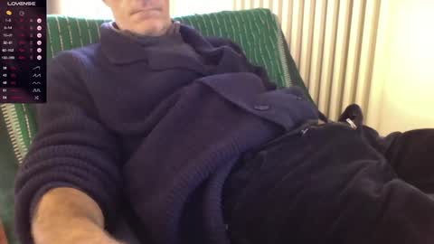 Bi sexy guy lovense hush is on private is open or password show tip if you like. online show from December 5, 10:01 am