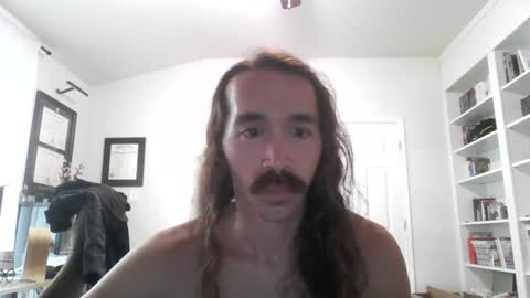 mythrowawayatx online show from June 7, 5:42 pm