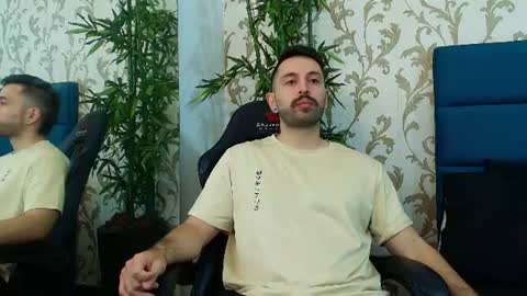 Nacho online show from August 4, 10:47 pm