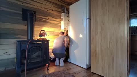 Naked Cabin Man online show from April 24, 12:46 am