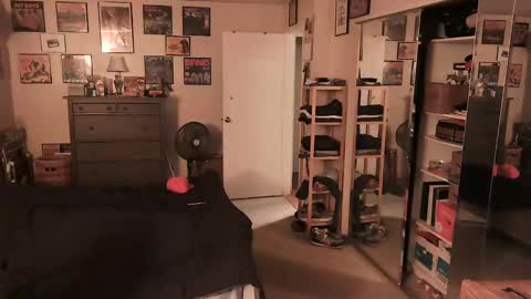 nakedmonkey online show from March 8, 9:51 pm