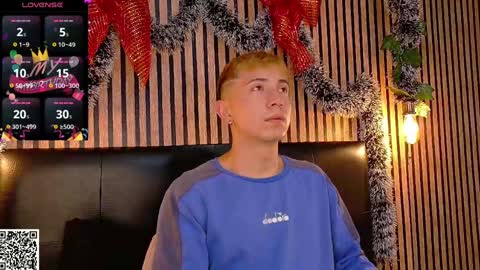 Christopher  Chris online show from December 28, 12:25 pm