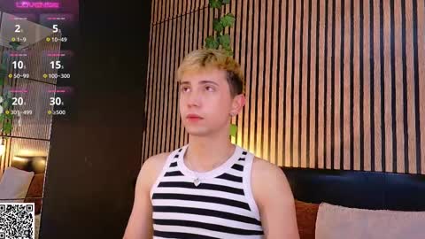 Christopher  Chris online show from March 8, 12:50 pm