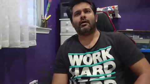 sakhtlaundaz online show from January 1, 10:03 pm