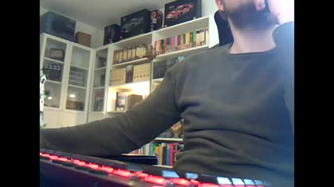 ndboy94 online show from February 5, 10:41 am