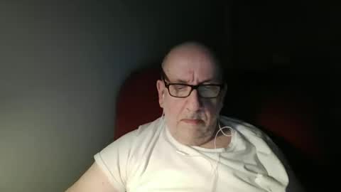 Tom online show from March 22, 12:15 am