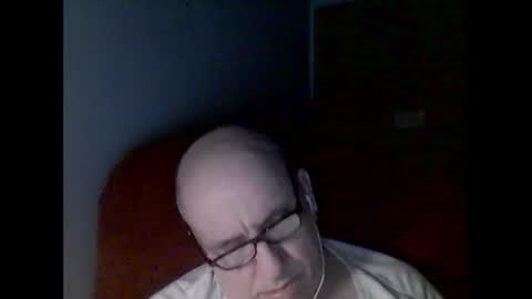 Tom online show from November 21, 1:37 am