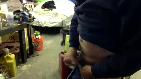 newtman68 online show from December 23, 10:44 pm