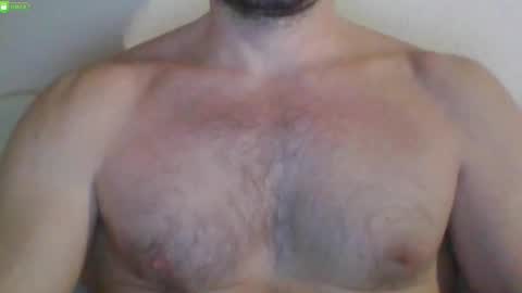newtyguy90 online show from February 26, 5:03 pm
