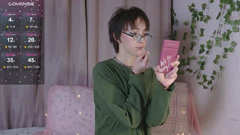 NextVibe1 online show from March 1, 6:07 pm