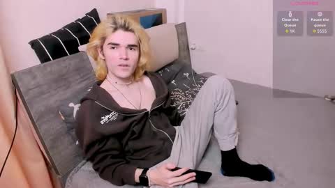 Nick PVT is open FanslyTwitter - Nic kycb online show from January 16, 9:23 am