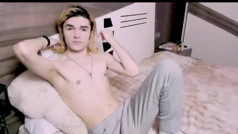 Nick PVT is open FanslyTwitter - Nic kycb online show from March 14, 5:42 pm