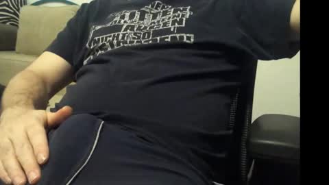 niceeggs0815 online show from October 29, 9:07 pm