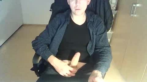 NiceGuyFlo online show from October 30, 1:41 am