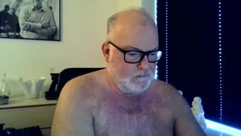 nicexxdane online show from May 29, 4:33 am