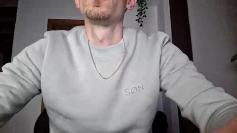 nick194207 online show from January 17, 10:22 pm