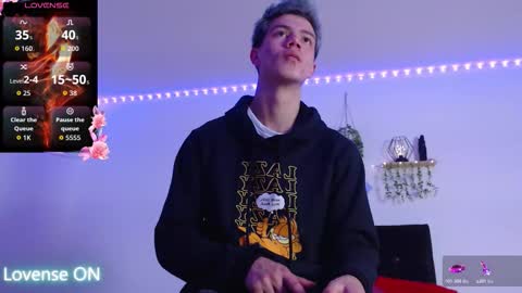 Nick  online show from March 28, 2:06 pm