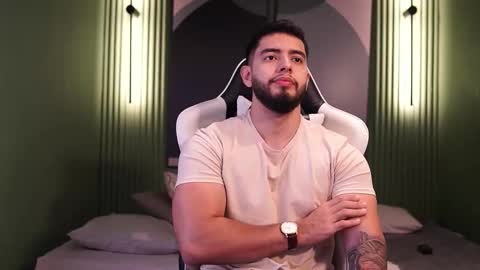 Jhohan online show from October 12, 4:45 pm