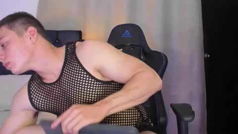 nick_zackk online show from October 28, 12:13 am