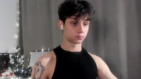 Nicky Neal online show from December 29, 7:43 pm