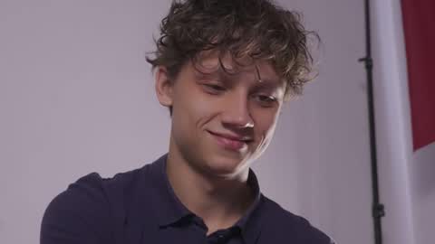 Nicky Neal online show from September 10, 11:20 am