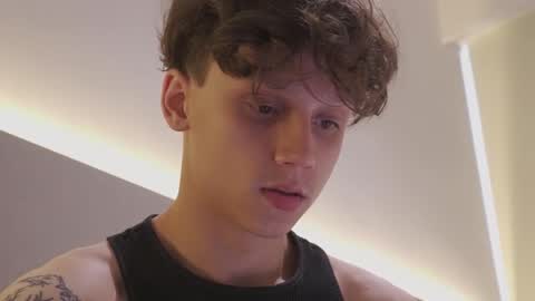 Nicky Neal online show from October 14, 12:17 am