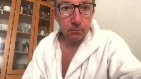 Nico online show from April 4, 11:07 am