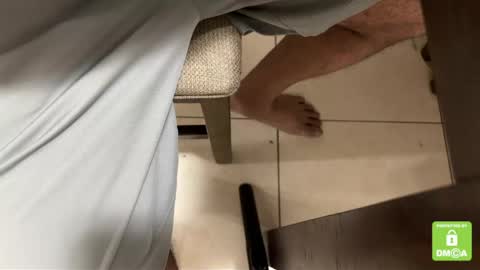 Carlos Nico online show from April 14, 7:30 am