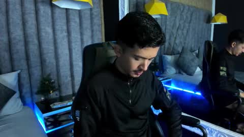 Nicolai online show from December 21, 12:02 pm