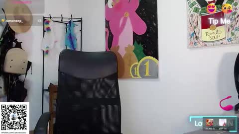 nicolas online show from March 7, 9:23 pm