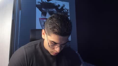 Andres online show from February 25, 5:25 pm