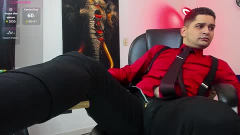 Nicolas Fellener online show from October 14, 5:47 am