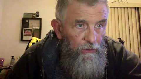 nightmoves1970 online show from March 19, 3:32 am