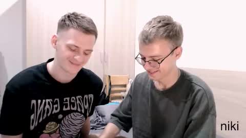 nikikerry_cum_ online show from October 28, 3:58 pm