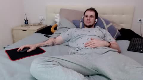 Nick online show from February 11, 6:13 pm