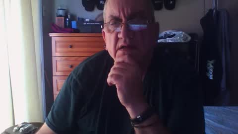 Dennis online show from November 29, 4:09 pm