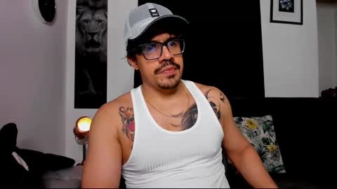 Steven online show from November 22, 3:39 am